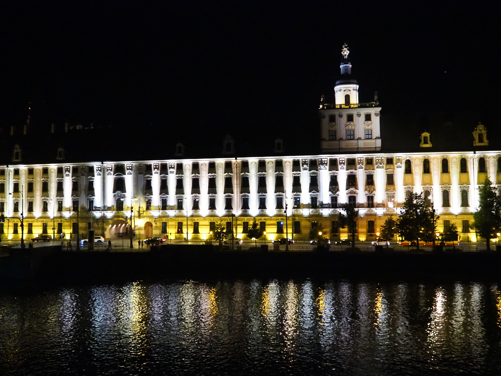 Wroclaw gdzie spac